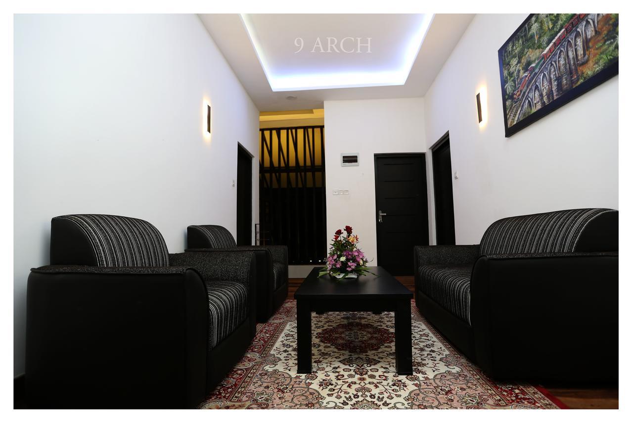 9 Arch Hotel บันดาราเวลา ภายนอก รูปภาพ