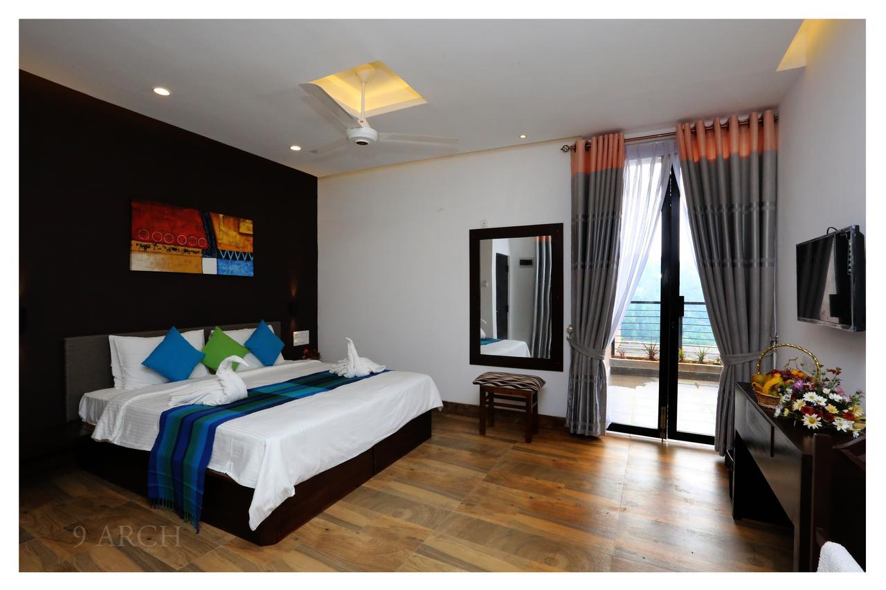 9 Arch Hotel บันดาราเวลา ภายนอก รูปภาพ