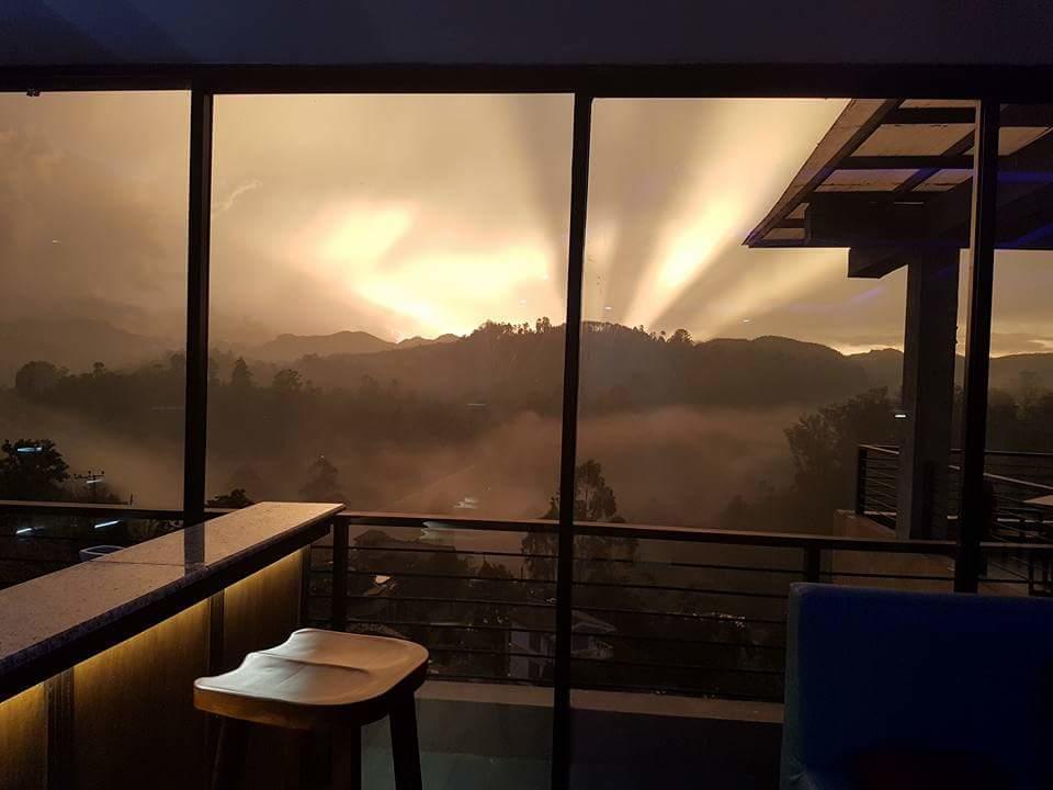 9 Arch Hotel บันดาราเวลา ภายนอก รูปภาพ